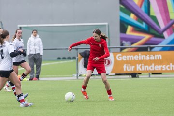 Bild 199 - wCJ Eimsbuettler TV : Altona 93 - Ergebnis: 1:1